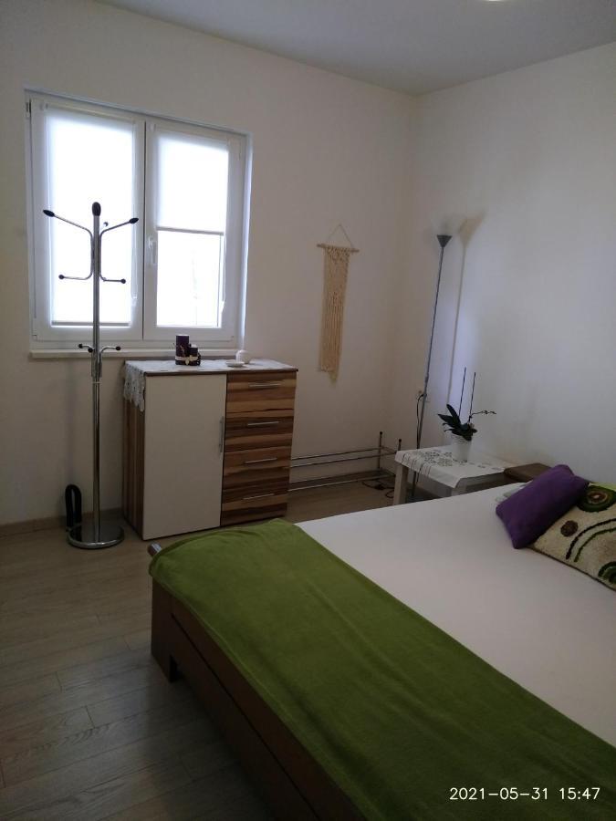 Private Pool And Sea View Apartment Omiš Dış mekan fotoğraf